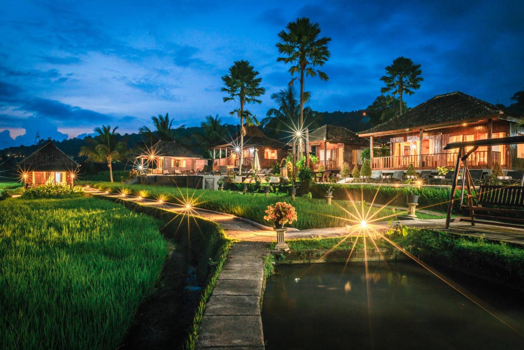 Villa Sande มุนดุก ภายนอก รูปภาพ