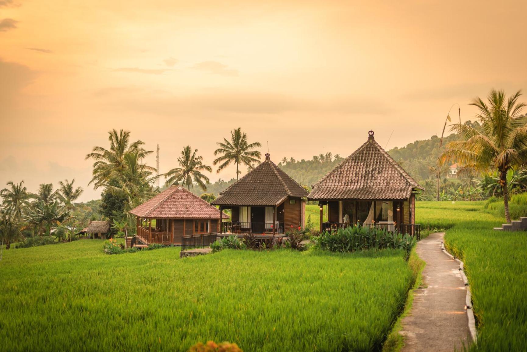 Villa Sande มุนดุก ภายนอก รูปภาพ